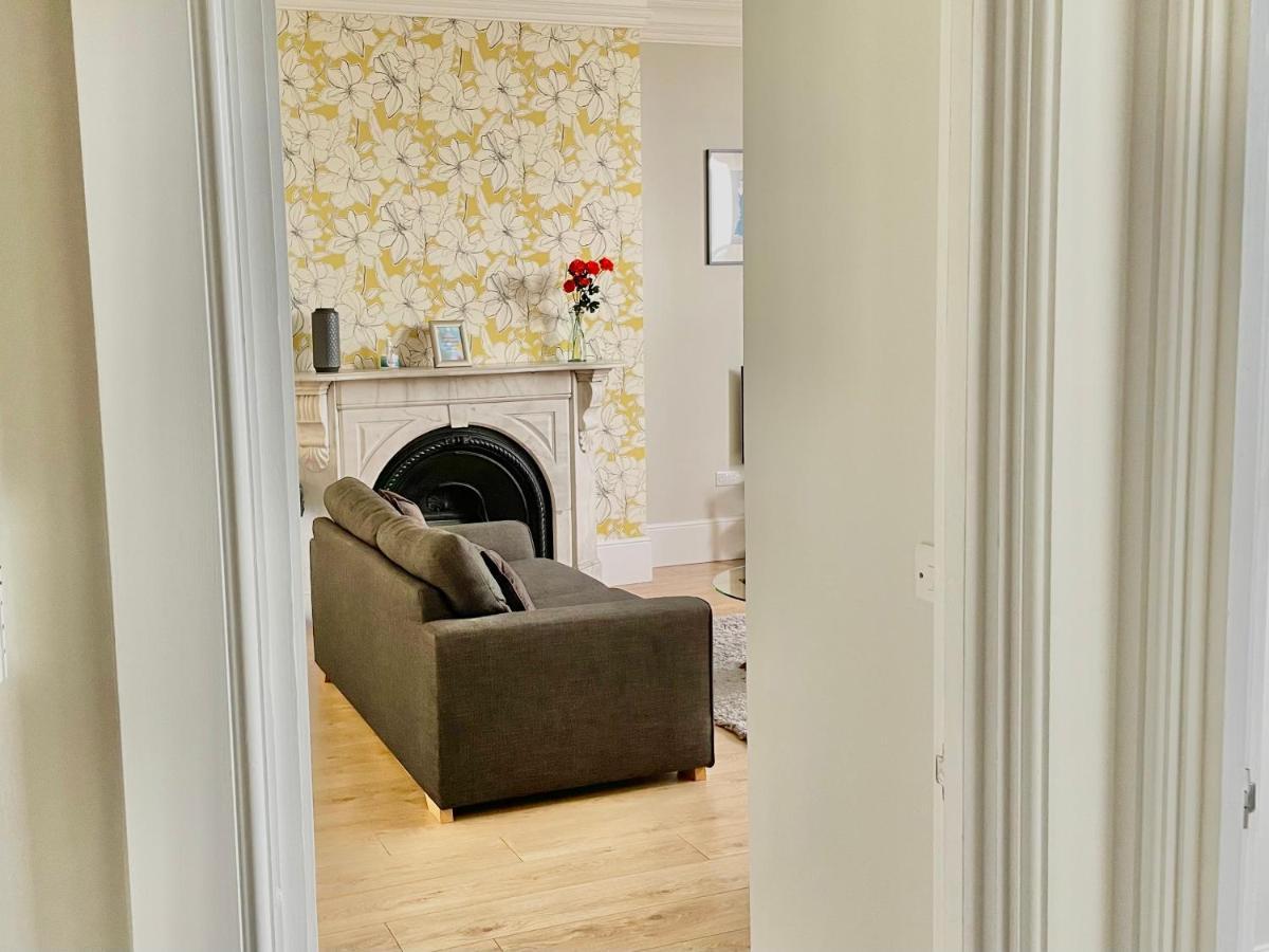 Appartamento Moorgate View With Free On Street Parking York Esterno foto